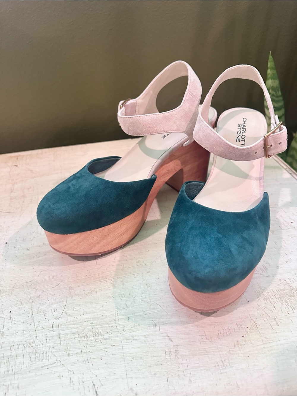 Charlotte Stone Emerald Suede Platform Sandals with Cream Ankle Strap - Picture 1 of 3